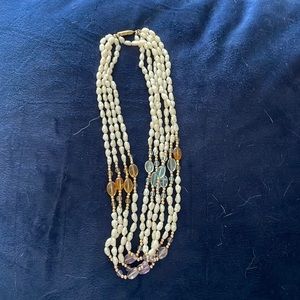 Pearl necklace with citrine, topaz and amethyst.
